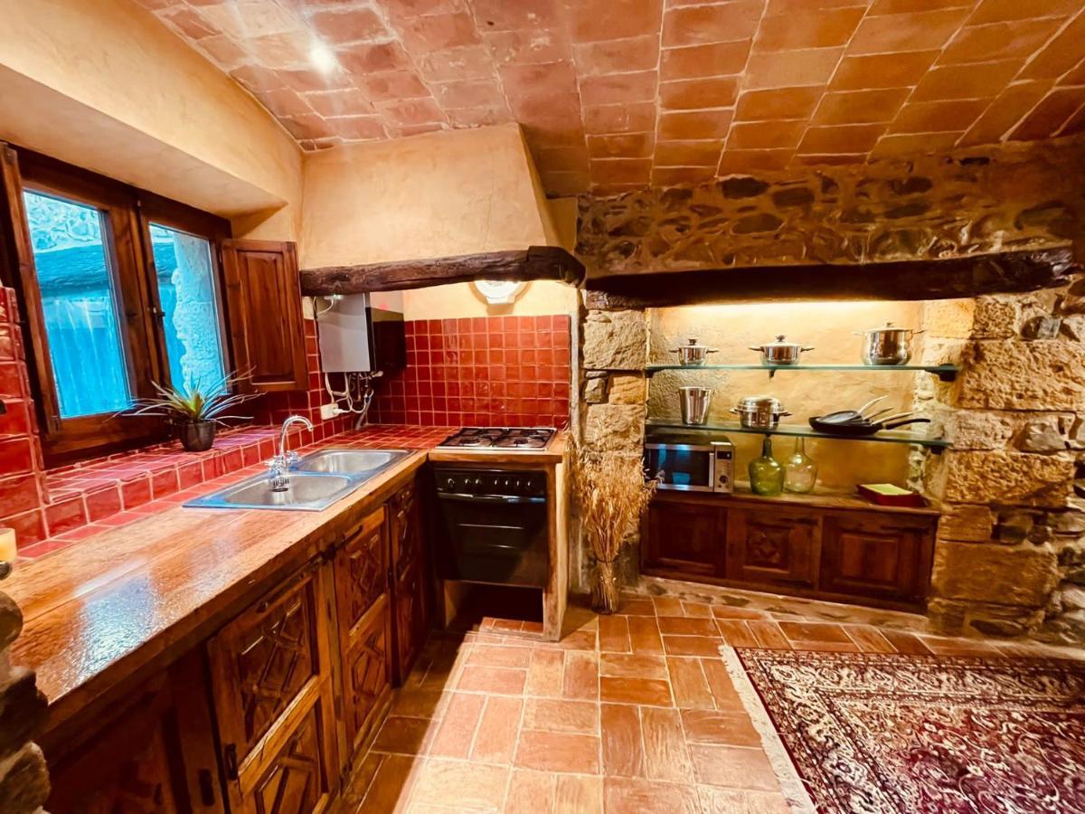 Autentica Casa Del Sxvii En La Costa Brava Cruïlles Esterno foto