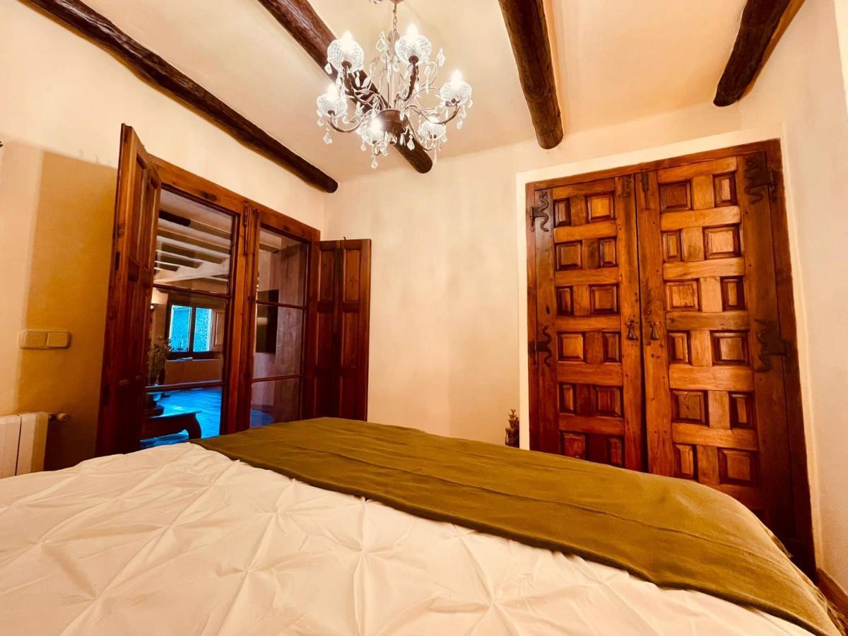 Autentica Casa Del Sxvii En La Costa Brava Cruïlles Esterno foto