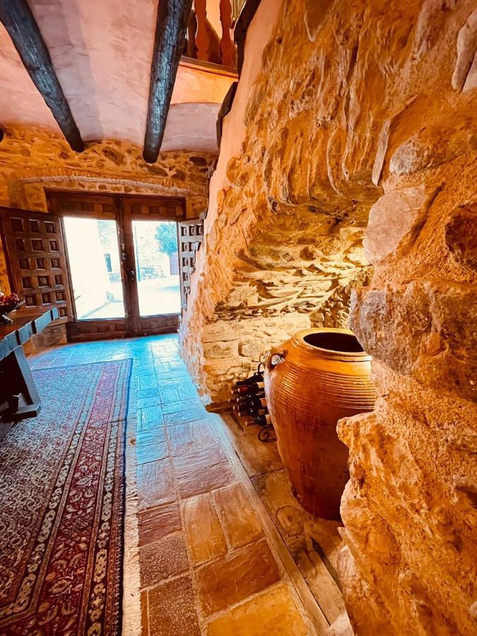 Autentica Casa Del Sxvii En La Costa Brava Cruïlles Esterno foto