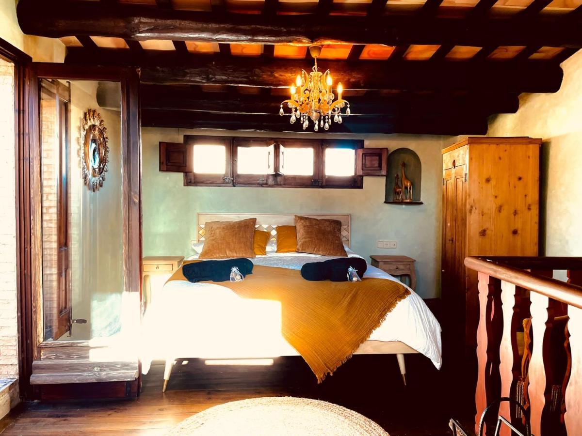 Autentica Casa Del Sxvii En La Costa Brava Cruïlles Esterno foto