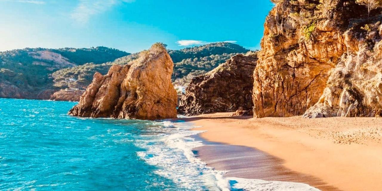 Autentica Casa Del Sxvii En La Costa Brava Cruïlles Esterno foto